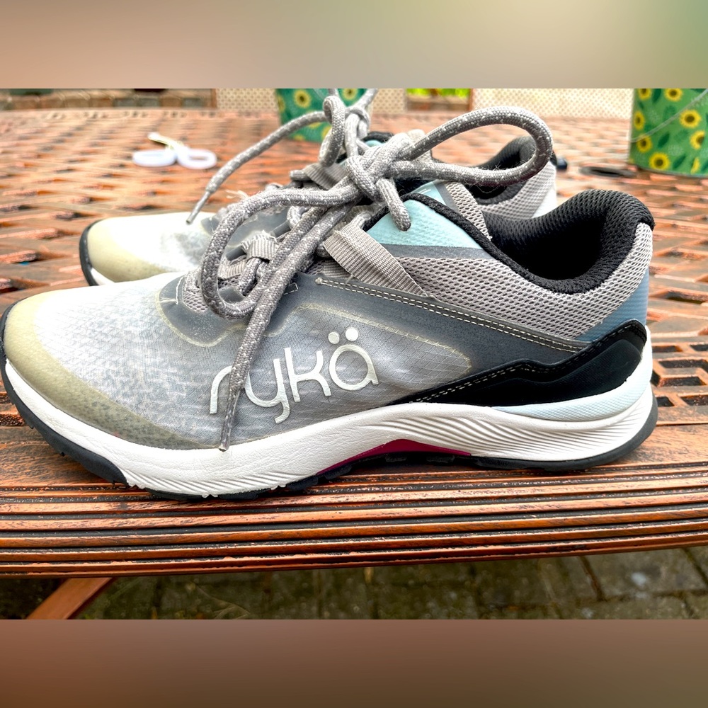 Ryka Take A Hike sneakers, size 6